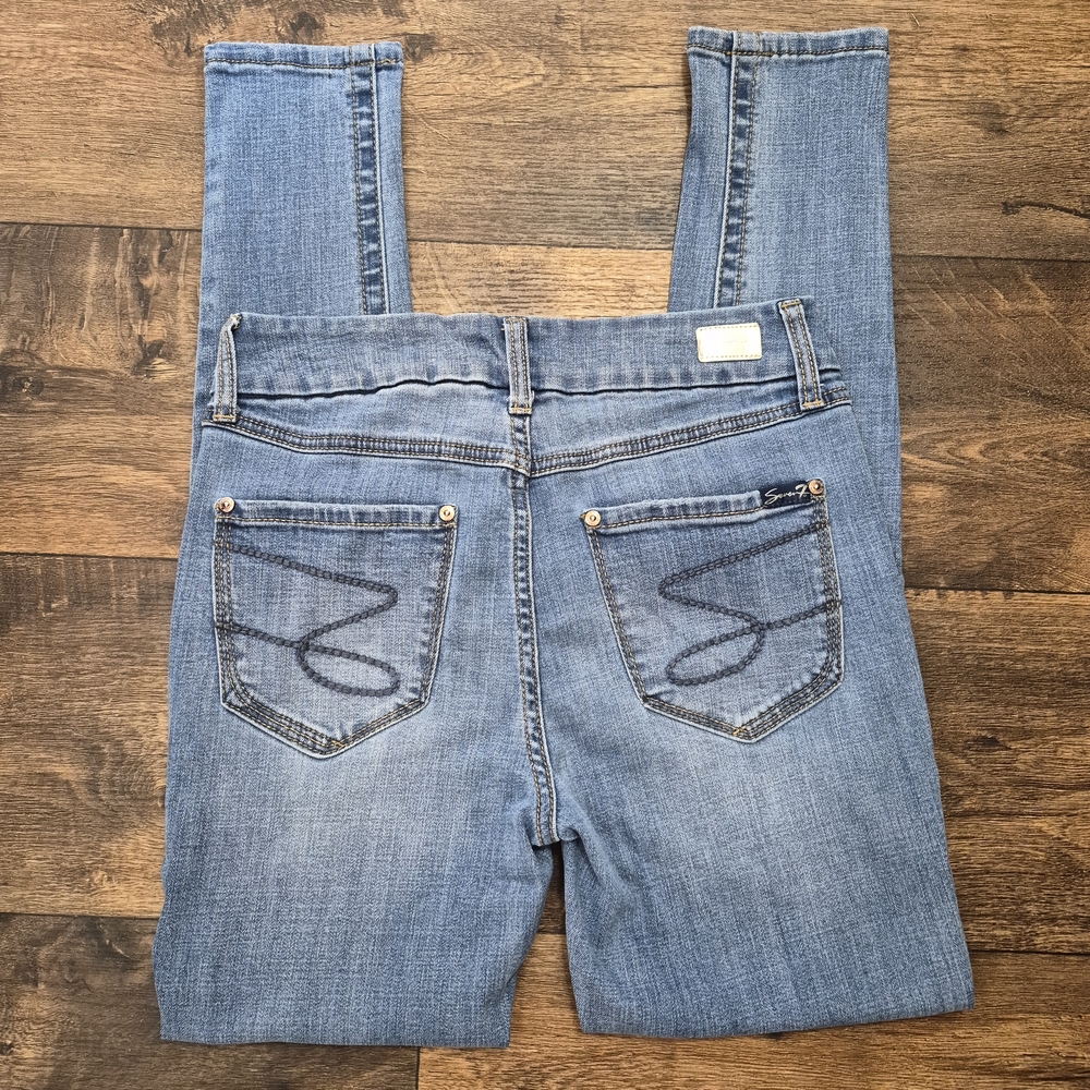 Seven7 Women's Light Blue Skinny Stretch Jeans